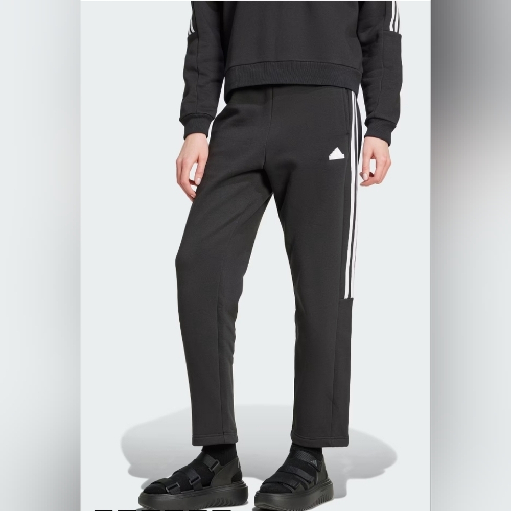$60 adidas Womens Tiro Cut 3-Stripes Fleece	Jogger Pants